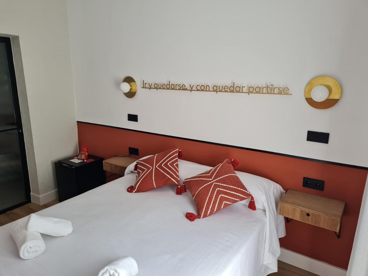 Calamo Guesthouse Мадрид Екстериор снимка